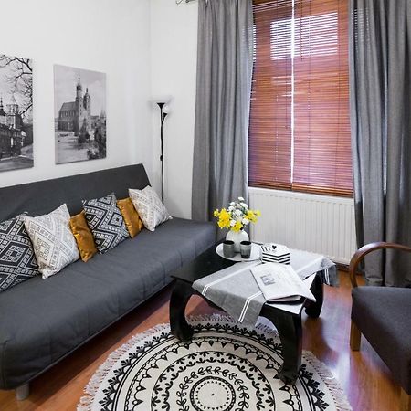 Cichy Apartament Obok Wawelu Tarlowska Cracovie Extérieur photo
