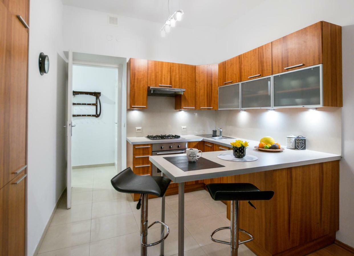 Cichy Apartament Obok Wawelu Tarlowska Cracovie Extérieur photo