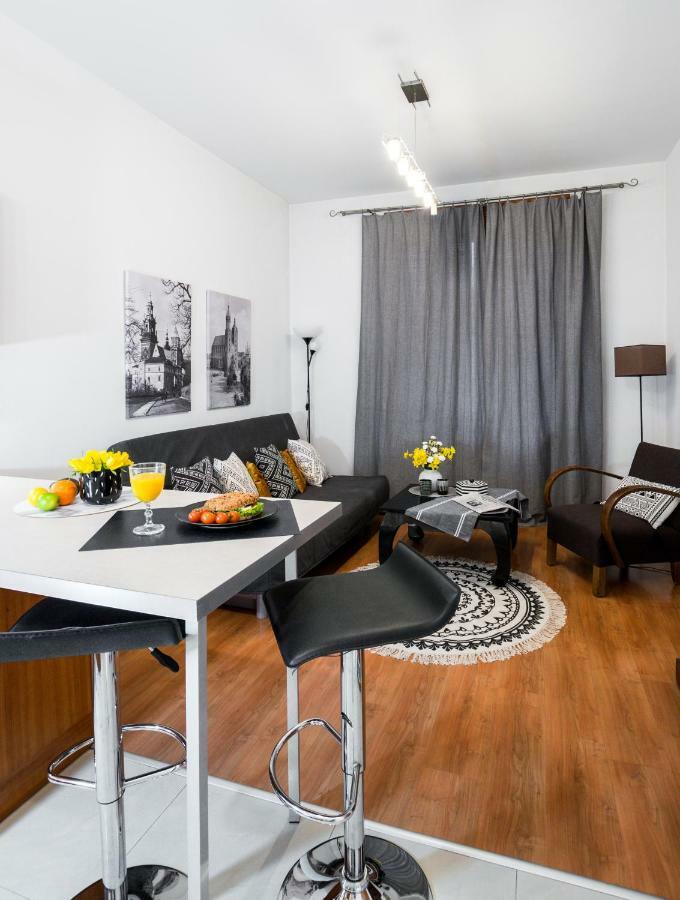 Cichy Apartament Obok Wawelu Tarlowska Cracovie Extérieur photo