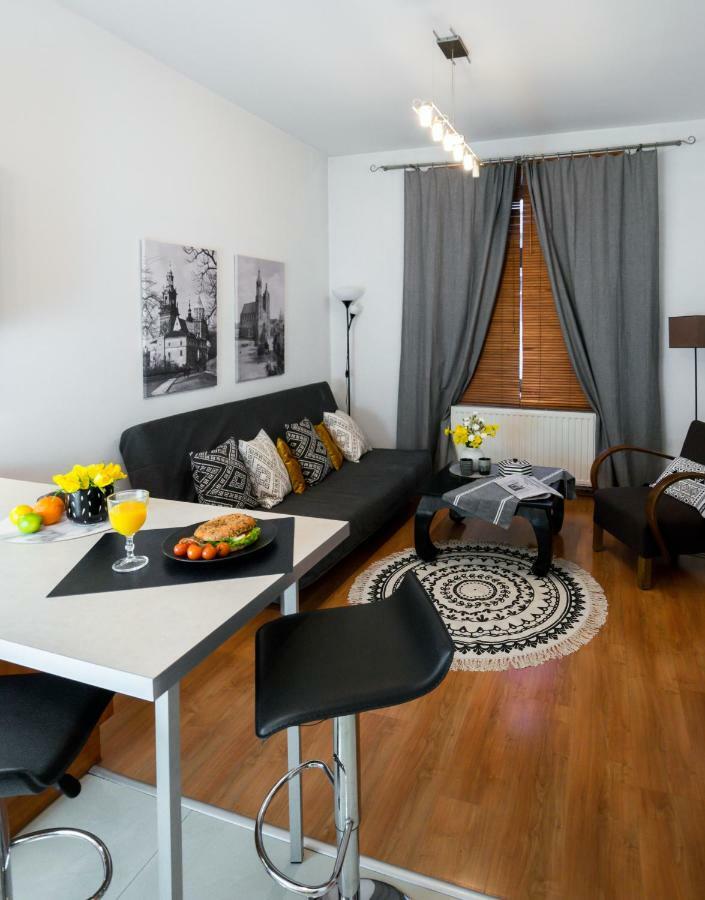Cichy Apartament Obok Wawelu Tarlowska Cracovie Extérieur photo